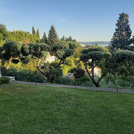 Apartment Golemac Portorose Esterno foto